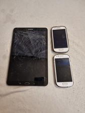 Konvolut  Handy, Tab. 2x