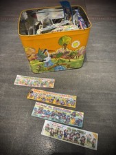 Kiste voll alter Ü-Ei