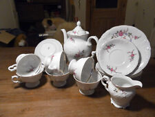 wunderschönes Kaffeeservice weiß mit Rosenmuster u. Gold, 6 Personen