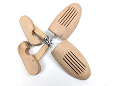 Schuhspanner mit Gelenk Größe 38-39  Holz Schraubspanner