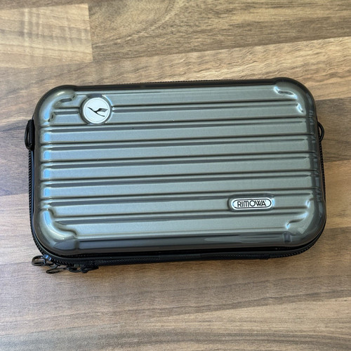 Lufthansa rimowa style first - lufthansa,
