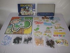 Hotel – Parker – 2004 –