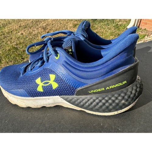 Under armour charged escape - armour,