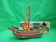 TOP!! RAR Masudaya Modern Toys Pirate Ship mit Batterieantrieb und Originalbox