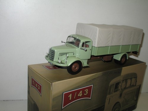Altaya mercedes benz - mercedes,