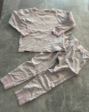 (28) süßer Schlafanzug von