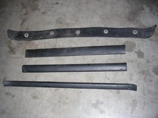 vier Dachverkleidungen für