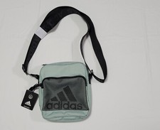 Adidas Logo Amplifier 3