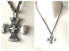 Robert Darnas Designer Kreuz
