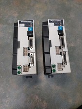 2 Panasonic Servoumrichter MUDS043A1A servo driver