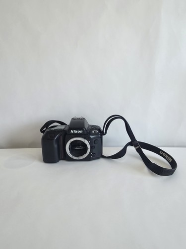Vintage nikon f70 - slr, film