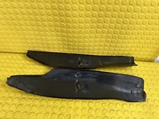 Verkleidung Radlauf Kotflügel  vorne links + Rechts  6Q082111A VW Polo IV 4 9N