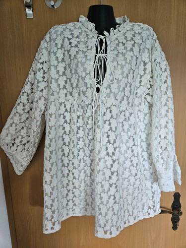 Blusenkleid wie eine - ,