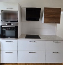 Einbauküche mit BOSCH Elektrogeräten und Osmoseanlage Trinkwasser-Gebraucht