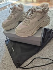 BALENCIAGA Triple S