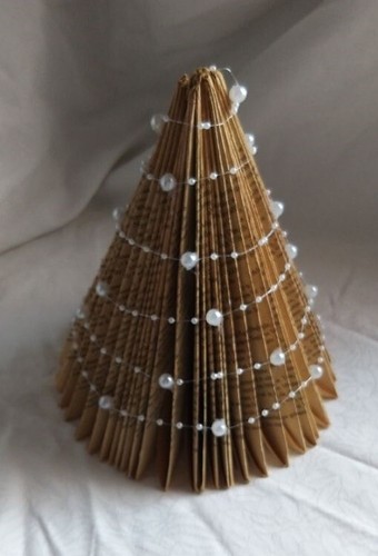 Buchkunst baum mit - buchkunst,