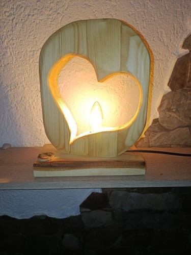 Herzform-Holzlampe,Baumstammla