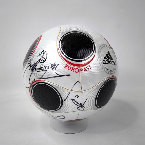 Adidas fußball europass - adidas,