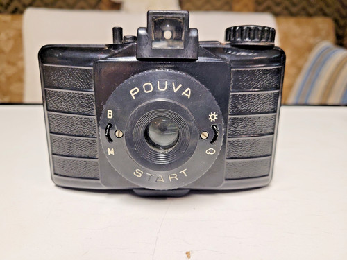 Antiken fotoapparat pouva - fotoapparat,