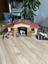 Schleich Reiterhof / Reitstall mit Zubehör In Guten Zustand Aus Sammlung