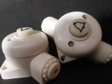 Neuw. Orig. Bakelit Klingeltaster Aufputz Feuchtraum Schalter weiß Steckdose