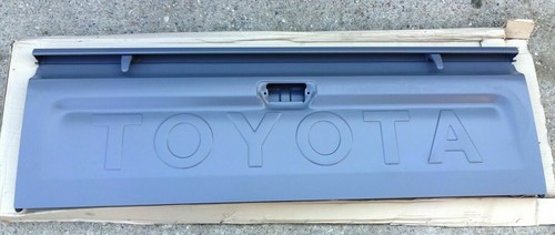 Toyota hilux yn85 - toyota,
