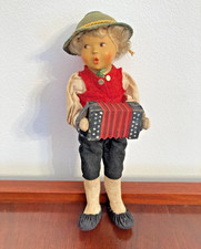 Volksstil Junge Puppe