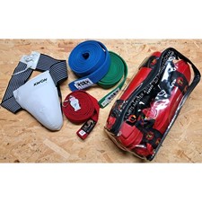 Karate Kampfsport Wettkampf-Set Tiefschutz Gürtel Schienbeinschutz Spannschutz