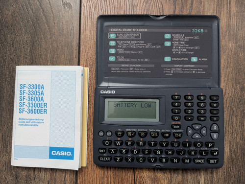 Casio 3300er digital diary - casio,