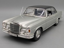 Modellautos 1:18 Norev Mercedes Benz 280 SE Silber mit schwarzem Dach