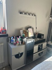 Zu verkaufen: Komplettes Schlafzimmer-Set in sehr gutem Zustand. 