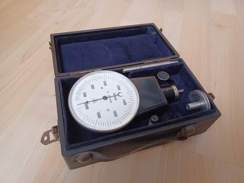 Hand tachometer 600 - hand-tachometer, 600-2000