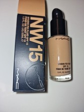 Mac Studio Fix Fluid SPF 15