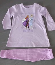 Schlafanzug, Nachthemd