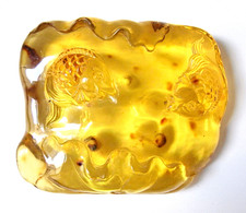 NATÜRLICHER BERNSTEIN mit