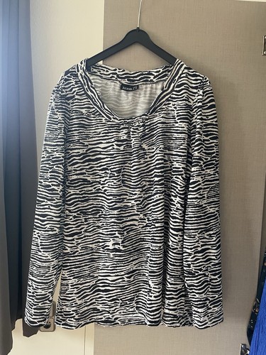 Neue bluse mit - neue, zebra