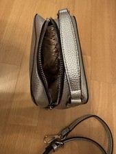 Mango Silberne Umhängetasche