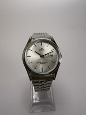 Lorus V533-0A00 Herrenuhr