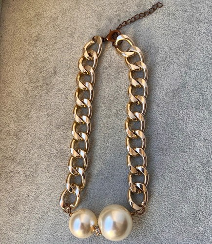 Goldfarbene vintage