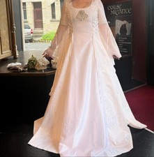 Brautkleid (Mittelalter) mit