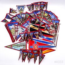 Konvolut alte Wimpel & Wimpel Girlanden mit Städte-Motiven u. Flaggen 63 Stück