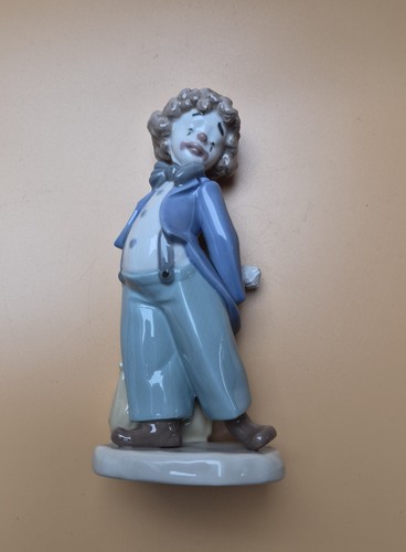 Porzellan figur clown mit - porzellan,