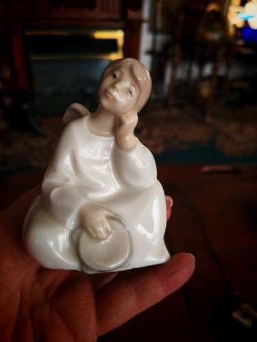 Nao lladro porzellan figur - by,