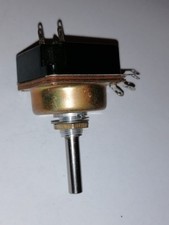 DDR old Drehpoti Potentiometer 6mm mono log 100K3 mit Schalter 33x33mm