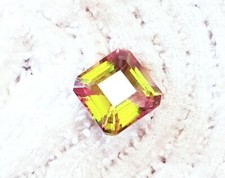 Zultanite Farbwechsel Quadrat