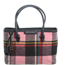 Mac Douglas Laurene-Fantasia