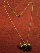 Modeschmuck- Goldfarben - Kette mit Anhänger