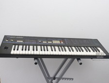 Korg DW6000 - 61 Tasten Synthesizer + 1 Jahr Gewährleistung