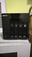 Qnap TS-439 PRO  NAS Server  4-Bay Mit HDD 2×2 Tb 2x1 Tb mit original OvP