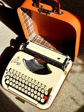 Vintage Schreibmaschine „Princess 300“